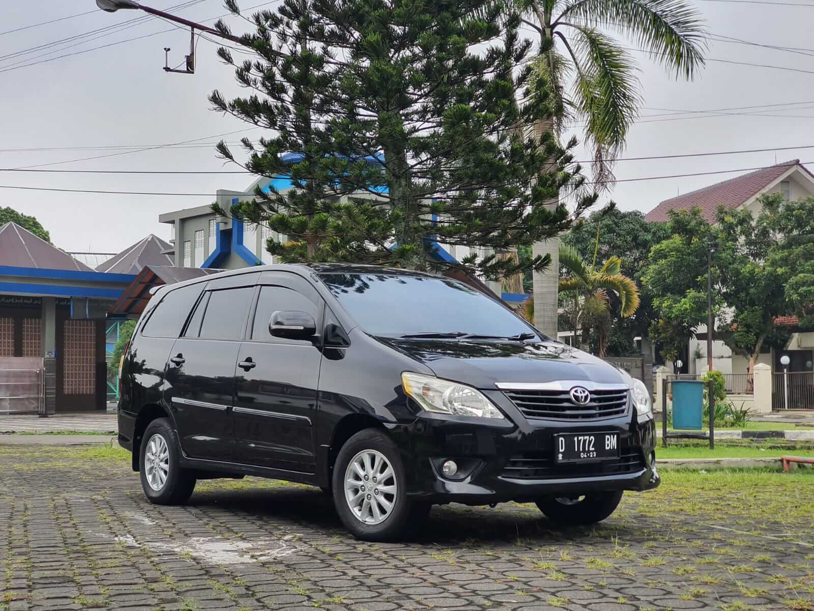 Innova G Diesel 2013 At