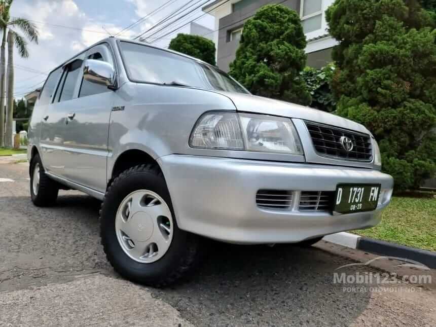 Toyota Kijang 2001